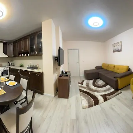 Grand Bogoridi - Center Near To Sea And Sea Garden Apartmán