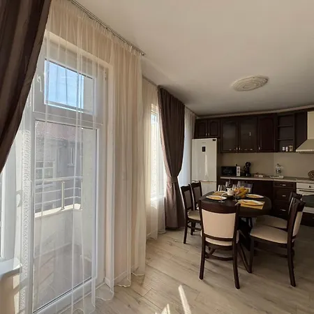 Apartmán Grand Bogoridi - Center Near To Sea And Sea Garden