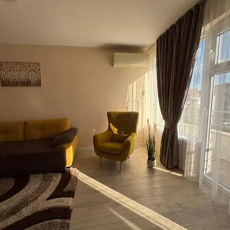 Apartmán Grand Bogoridi - Center Near To Sea And Sea Garden