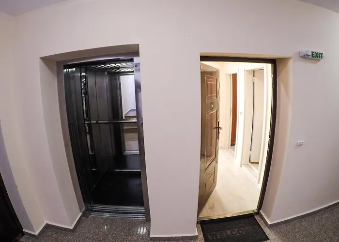 Grand Bogoridi - Center Near To Sea And Sea Garden * Burgas City