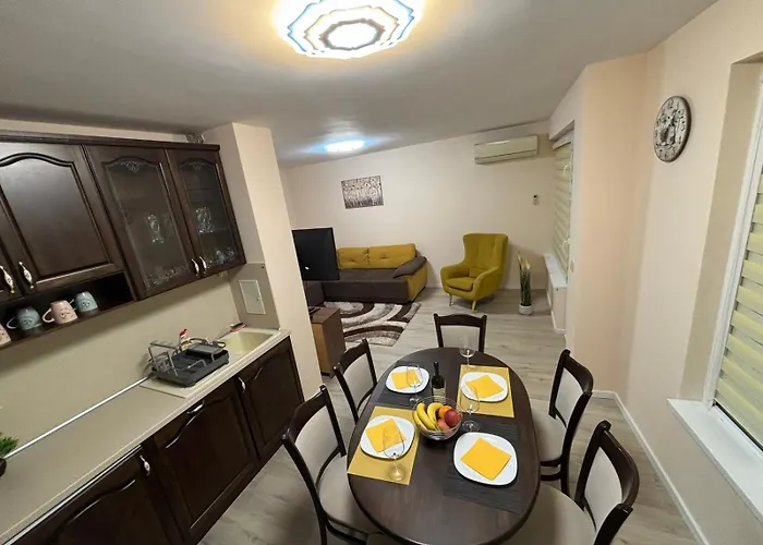 Grand Bogoridi - Center Near To Sea And Sea Garden Apartament *