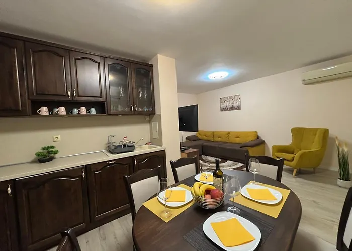 Grand Bogoridi - Center Near To Sea And Sea Garden *