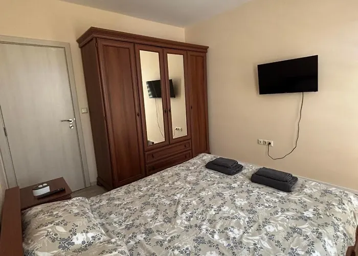 Grand Bogoridi - Center Near To Sea And Sea Garden Apartament Burgas City