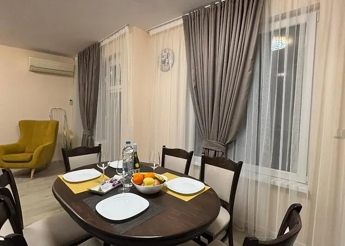 Apartament Grand Bogoridi - Center Near To Sea And Sea Garden