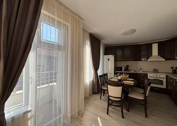 Apartament Grand Bogoridi - Center Near To Sea And Sea Garden