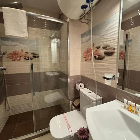 Grand Bogoridi - Center Near To Sea And Sea Garden 公寓 *